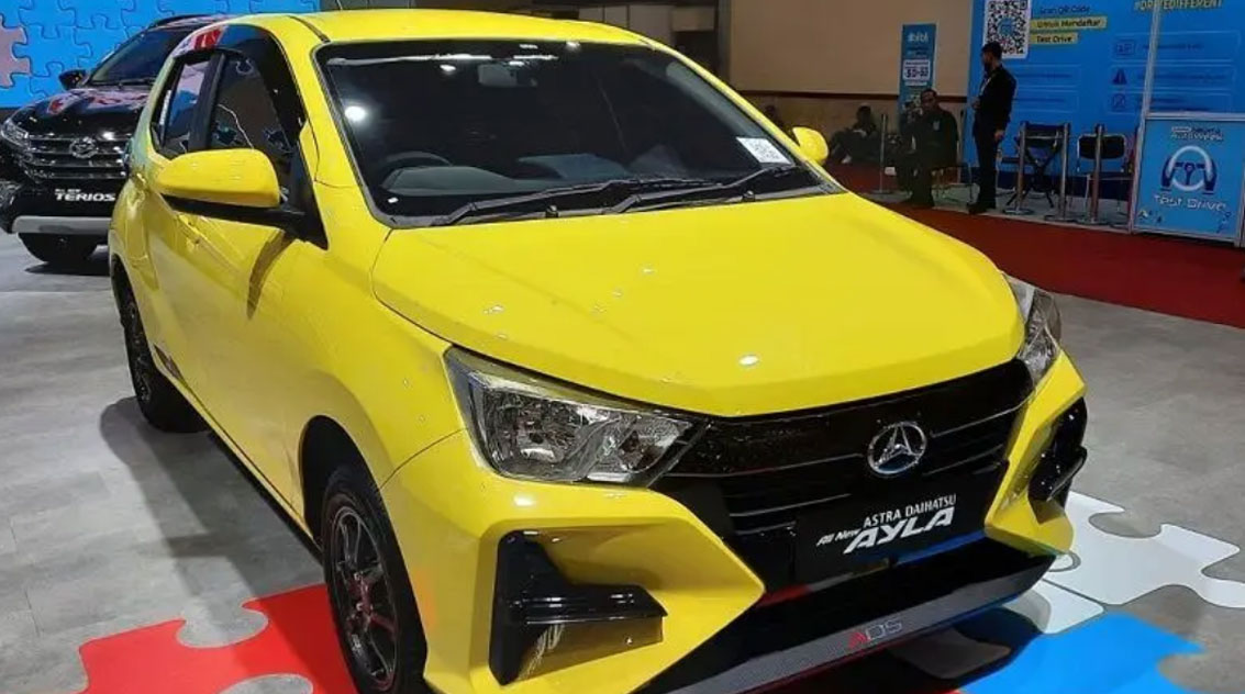 Mobil bekas Manado Daihatsu Ayla